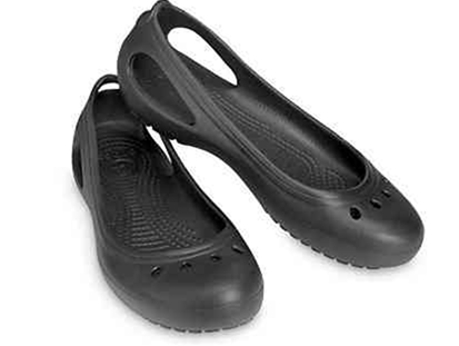 ... of eternal significance: what shoes do you wear to a theme park