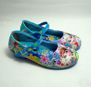 Sepatu Cantik Anak Perempuan Motif Frozen