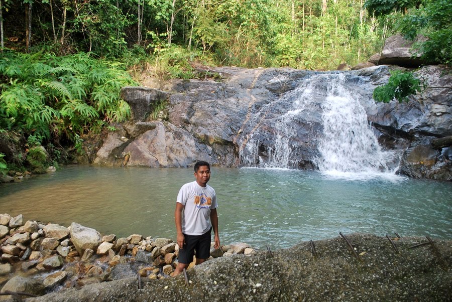 Didie MANDI AIR TERJUN GUNUNG PULAI  1 NGAN KWN2 TERSYG 