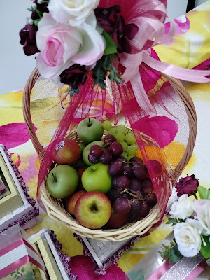 hantaran buah-buahan