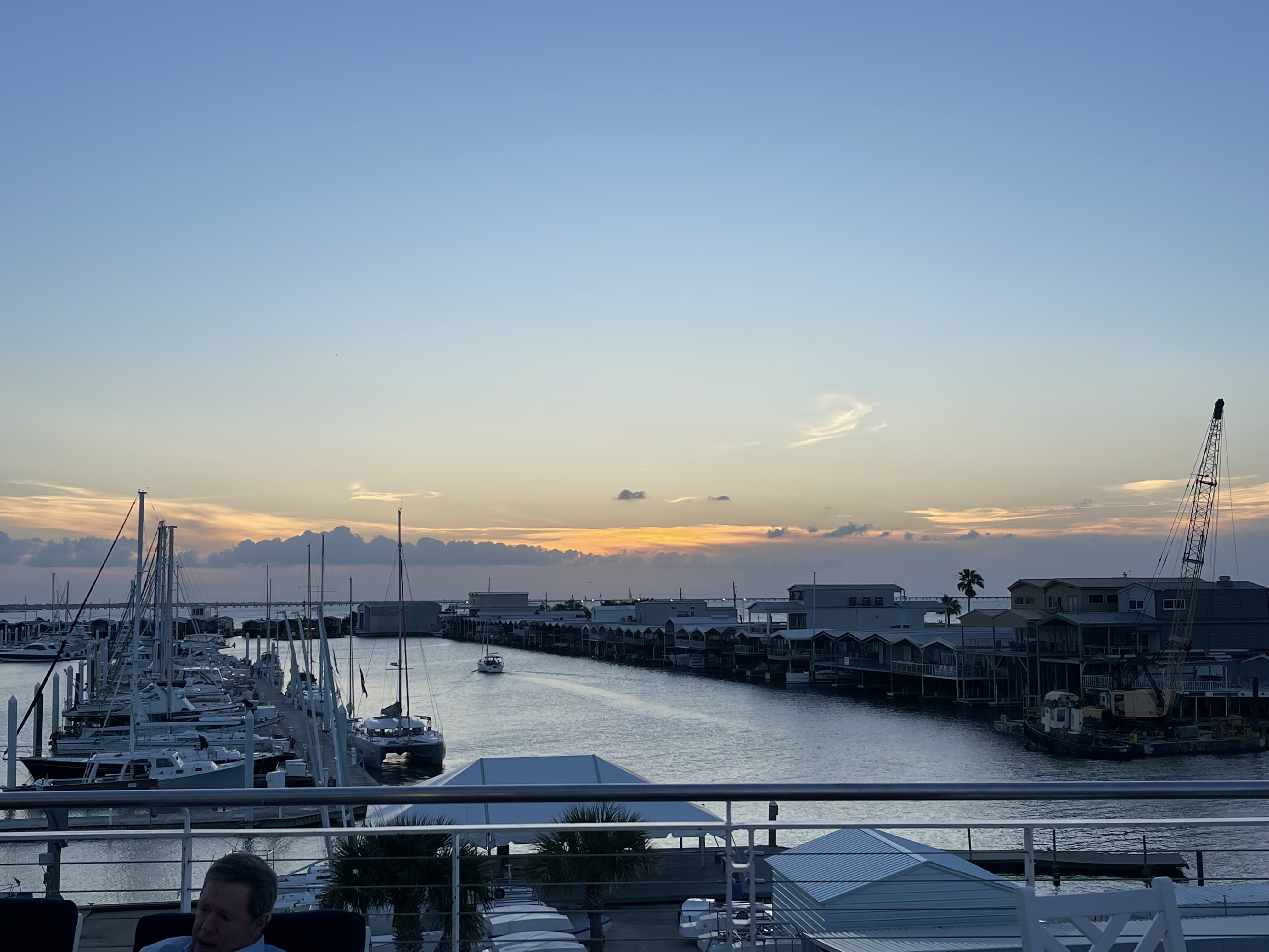 new orleans travel guide, nola travel guide, nola yacht club