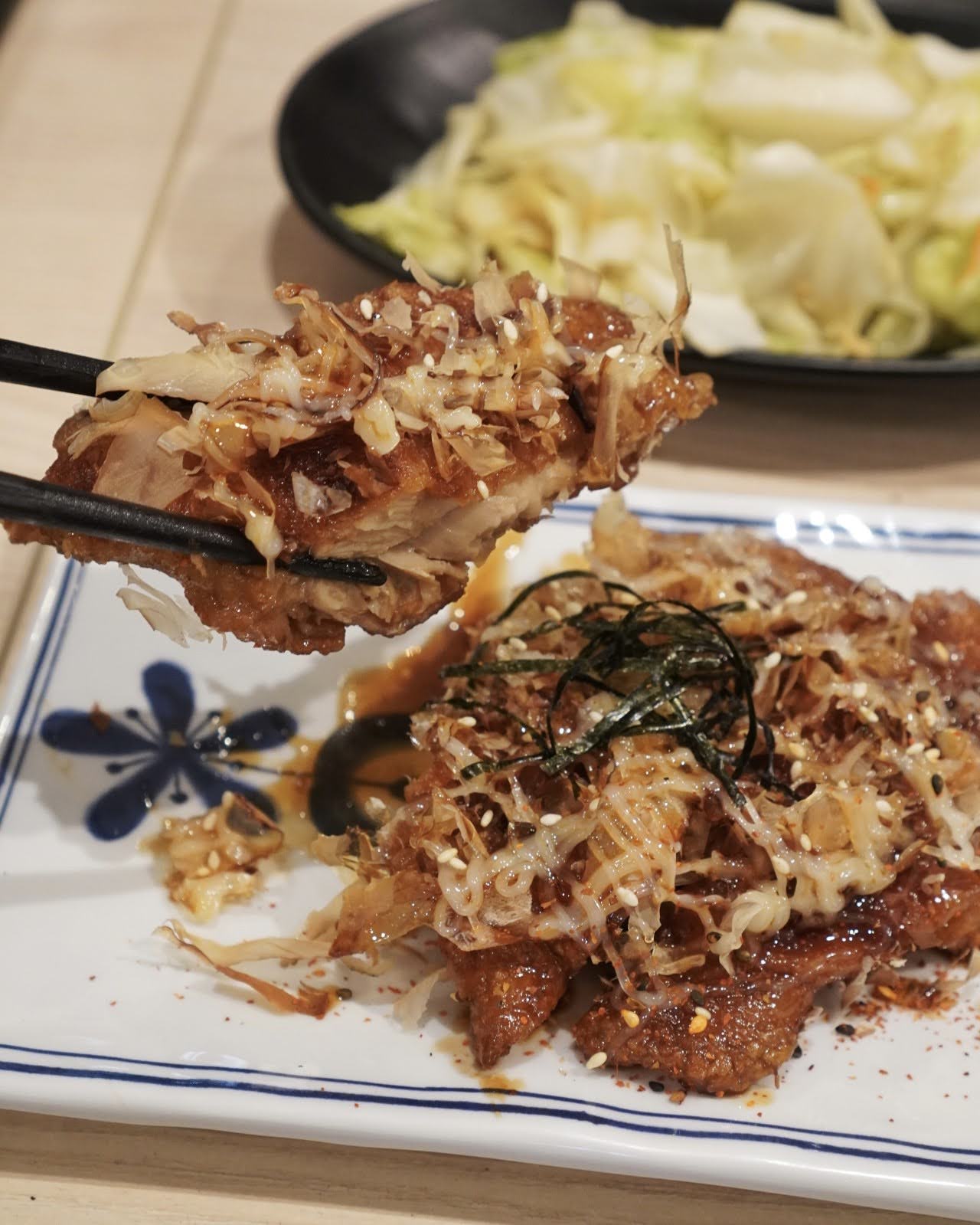 台南東區美食【敲之助 鉄板焼き • 牛丼 • 洋食】平價高CP鐵板燒料理，餐點最低價只要129元！全新推出5款超邪惡鐵板料理｜台南鐵板燒推薦