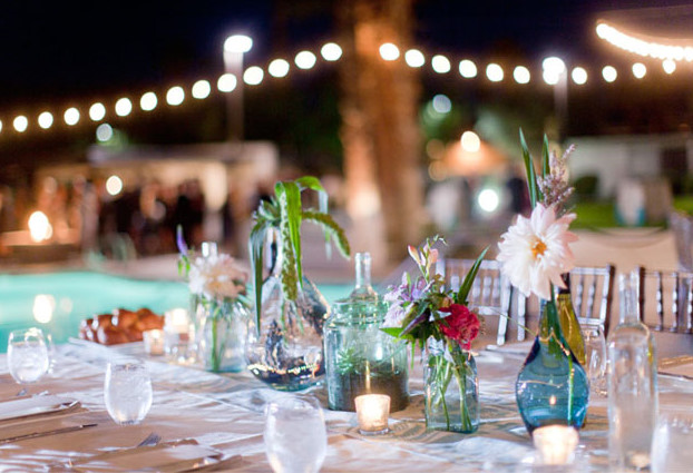 im loving these wedding centerpieces from green wedding shoes
