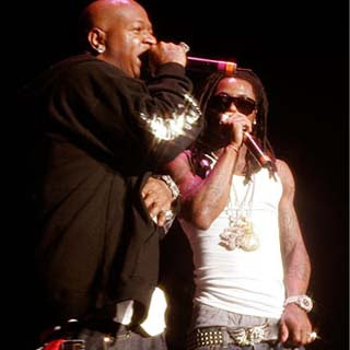 Birdman - I Get Money ft. Lil Wayne, Mack Maine and T-Pain Lyrics | Letras | Lirik | Tekst | Text | Testo | Paroles - Source: musicjuzz.blogspot.com