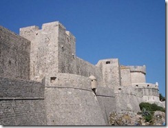 castle-wall-picture