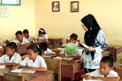 Sulistyo Indonesia Kekurangan Guru SD