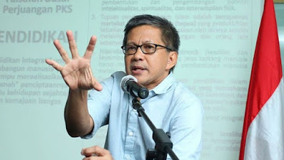 Heboh FPI Reborn Deklarasi Dukung Anies, Rocky Gerung Bilang Kerjaan Ganjarist