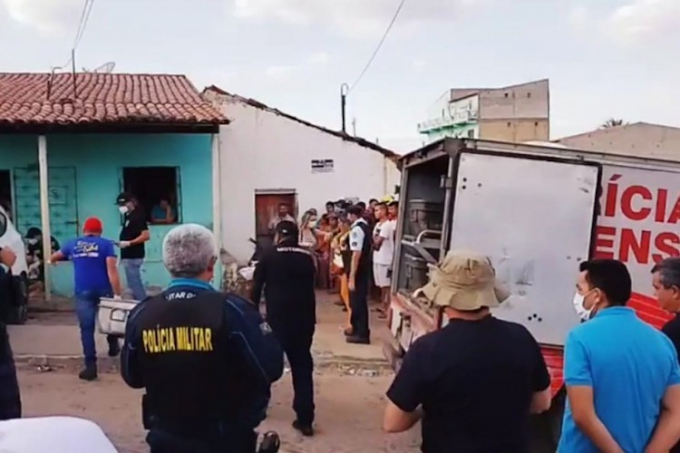 Justiça prorroga prisão temporária de PMs suspeitos de chacina, em Quiterianópolis