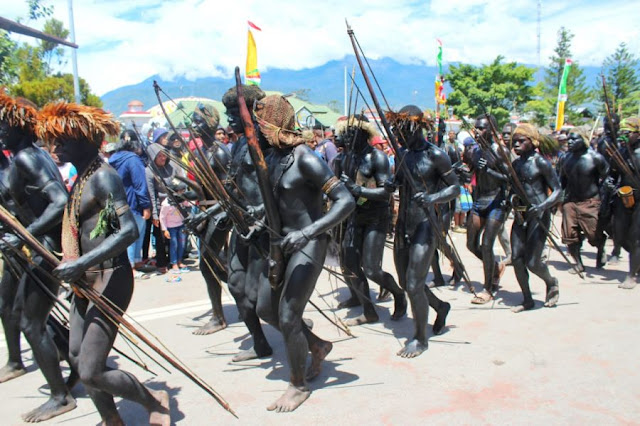 40 Distrik di Kabupaten Jayawijaya Berpartisipasi Meriahkan Festival Budaya Lembah Baliem (FBLB) 2013