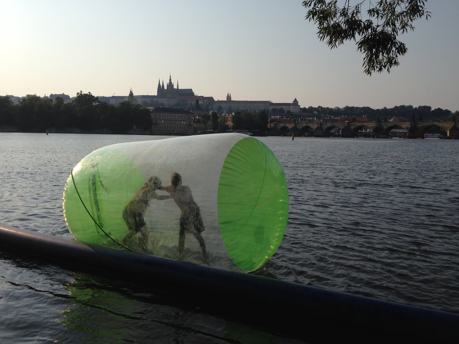 Bubble boys, Prague