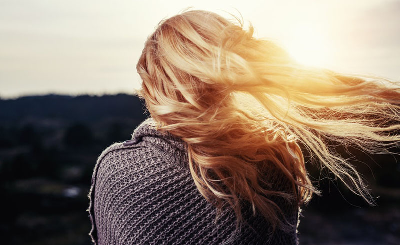 5 Styling Habits for Healthier Hair This Winter