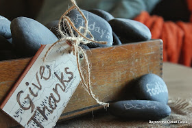 Give thanks chalkboard rocks Beyond the Picket Fence http://bec4-beyondthepicketfence.blogspot.com/ 