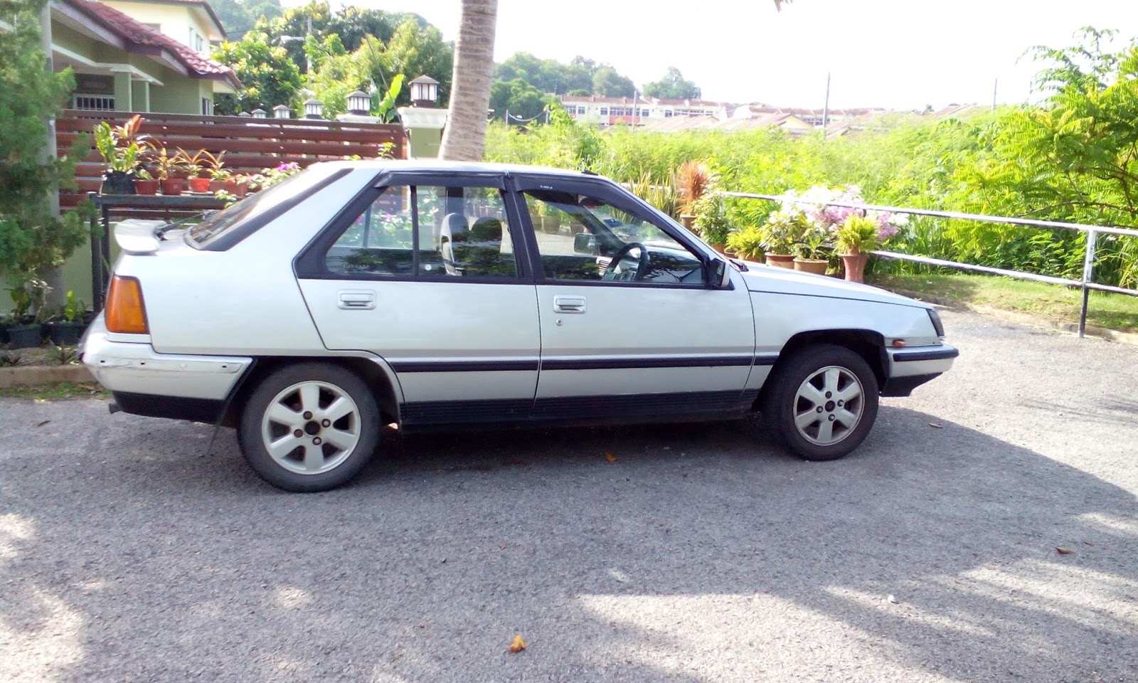 Perkhidmatan Kereta Sewa Di Melaka Murah dan Mudah 