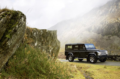 Land Rover Defender 110