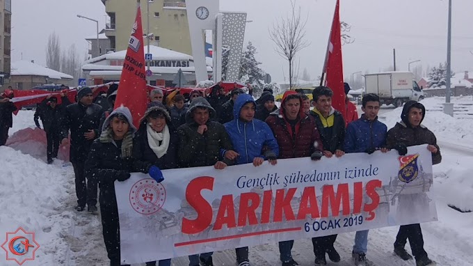 Bozkır’da Sarıkamış şehitleri kar yağışı altında anıldı