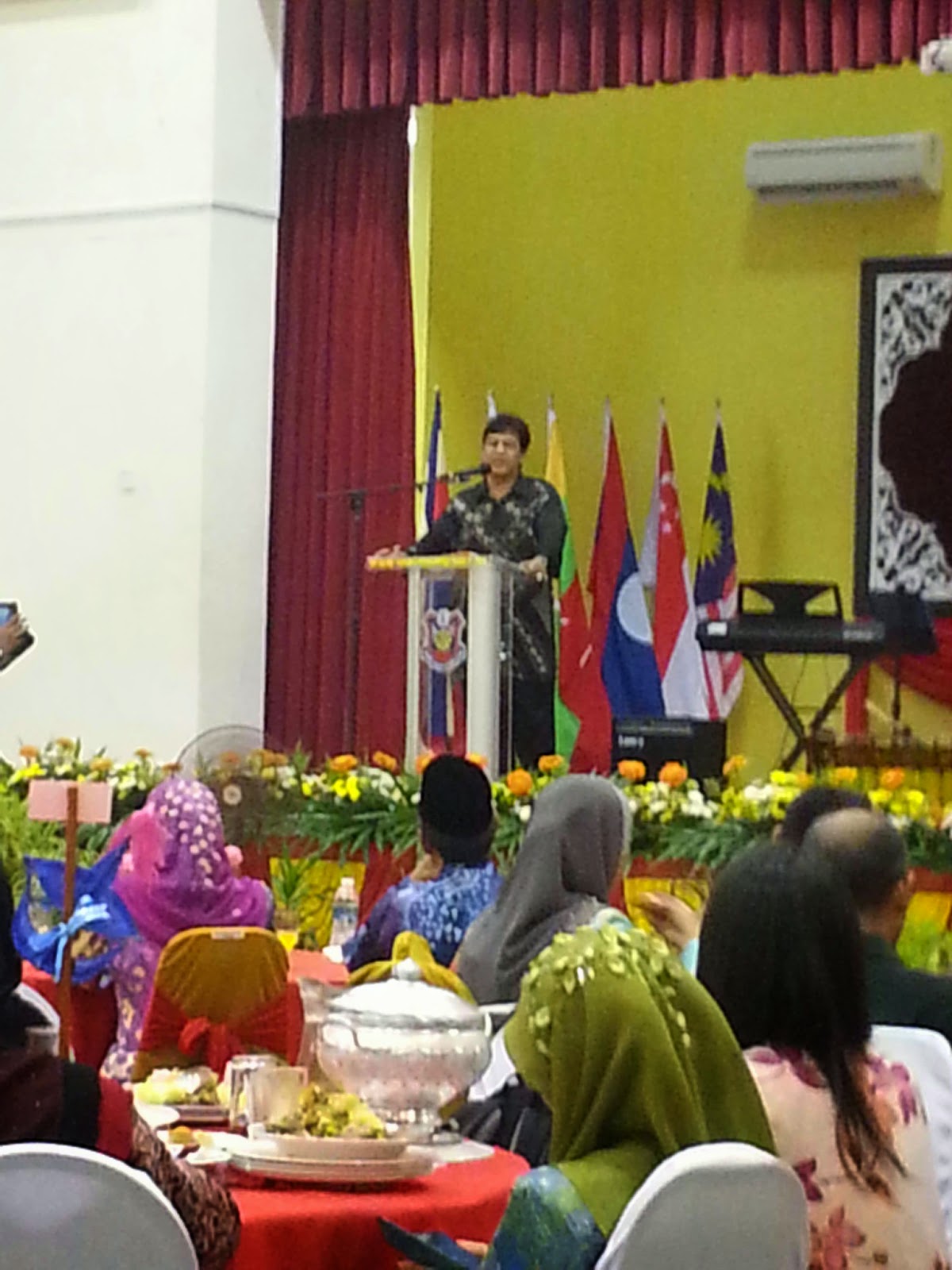 Blog Cikgu Azaman: FRSIS 2014