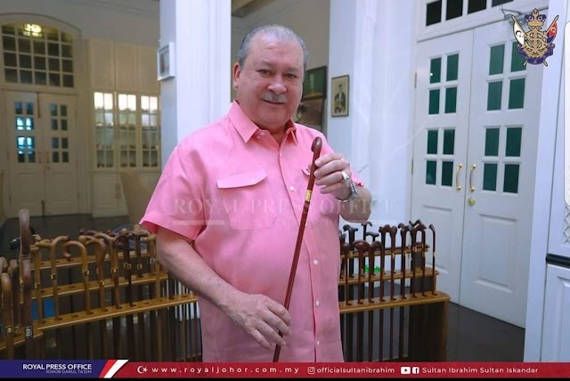 Baginda Tuanku Sultan Johor, Sultan Ibrahim Bersama Koleksi Tongkat Miliknya