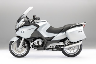 2010 BMW R 1200 RT Wallpaper