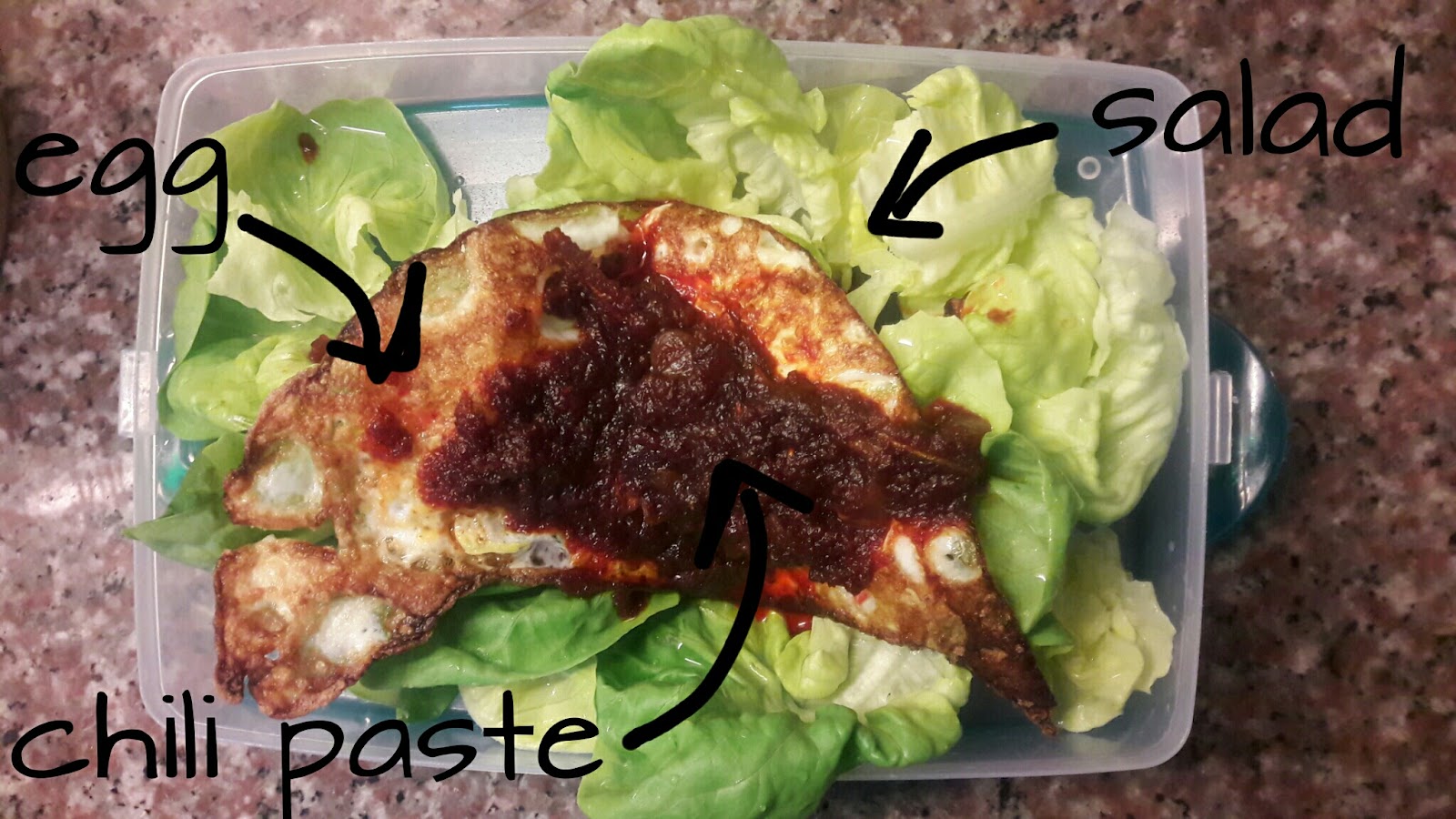 Egg with homemade chili paste and salad - Koleksi Resepi 
