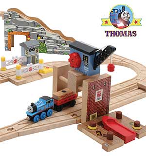 Thomas The Tank Engine And Friends Toys Images &amp; Pictures - Becuo