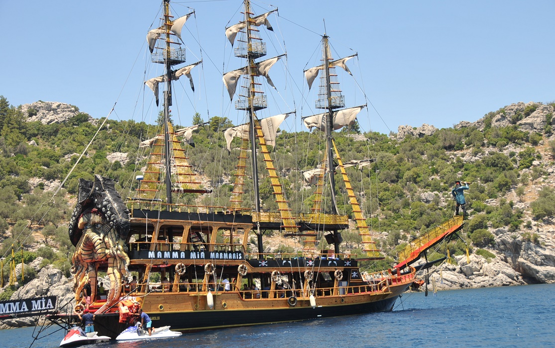 Marmaris Davy Jones Pirate Boat Trip