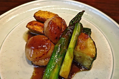 Suju Japanese Restaurant, scallops soy sauce butter