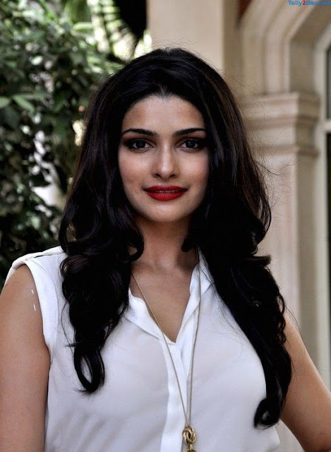 Prachi Desai HD Wallpapers Free Download