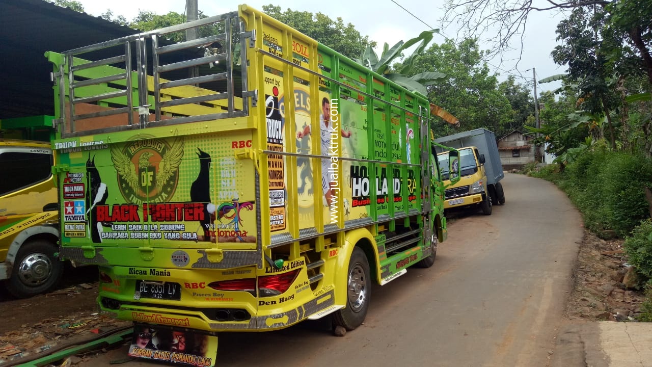 Biaya Modifikasi Truk  Dengan Bak  dan Variasi Hidrolik 