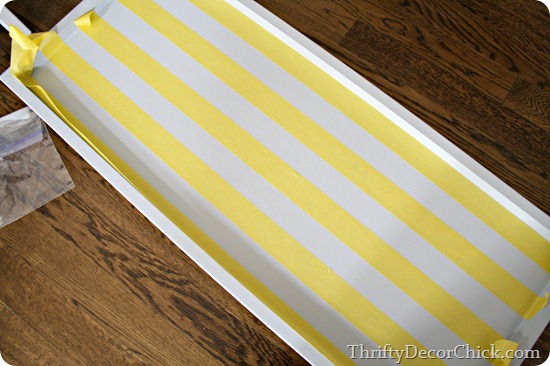 painting stripes on tray