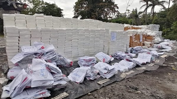 Procuraduría quema cargamento de más de 2,000 kilogramos de cocaína