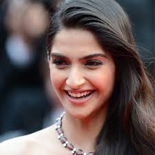 latest hd 2016 Sonam Kapoor Photos images wallpapers free download 55