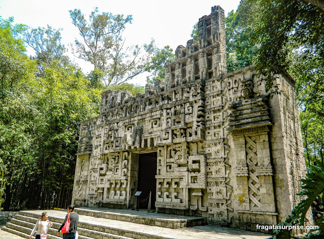 Reprodução de um Templo Maia no Museu Nacional de Antropologia do México