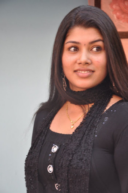 madhu sri in black dress hot images