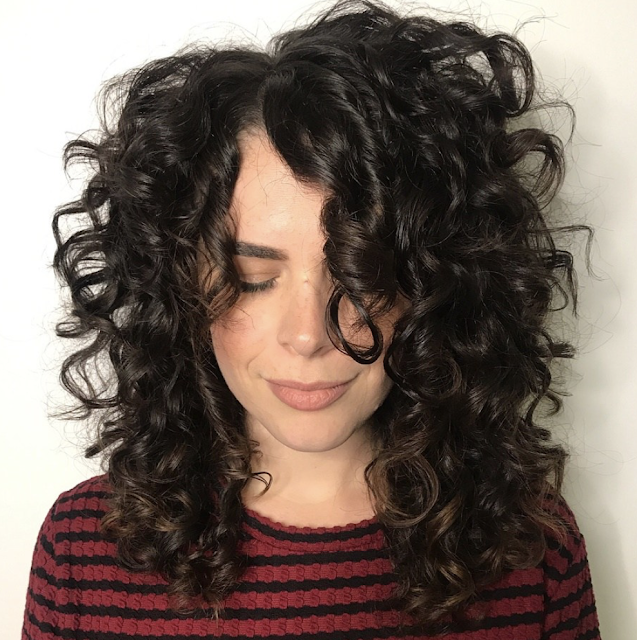 curly hairstyles for medium hair 2019