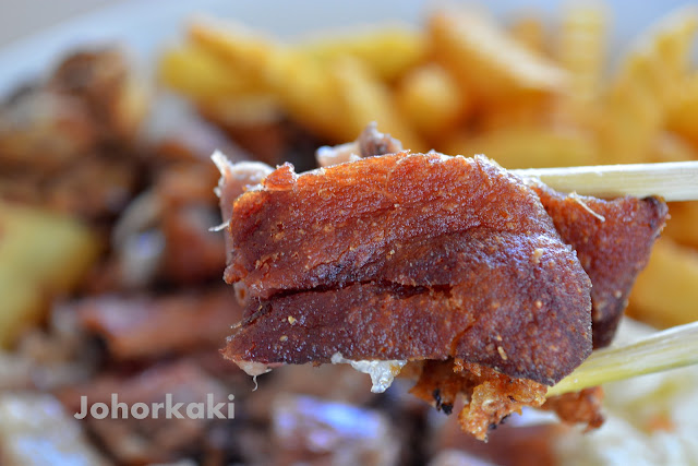 Pork-Knuckles-Western-Food-85-Stall-Singapore