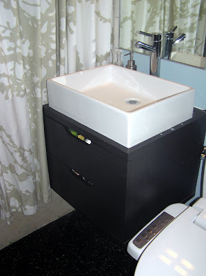 wall mounted vanity sink