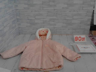 中古品　子供服　９０㎝　HotBiscuits　ピンク　アウター　３９８円