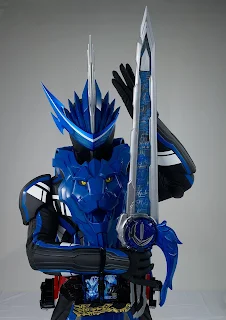 Tokusha Damashii: Kamen Rider Blades - Lion Senki Form