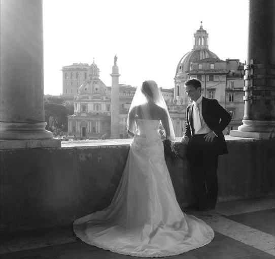  a sneek peek at our wedding that took place May 20 2007 in Rome Italy