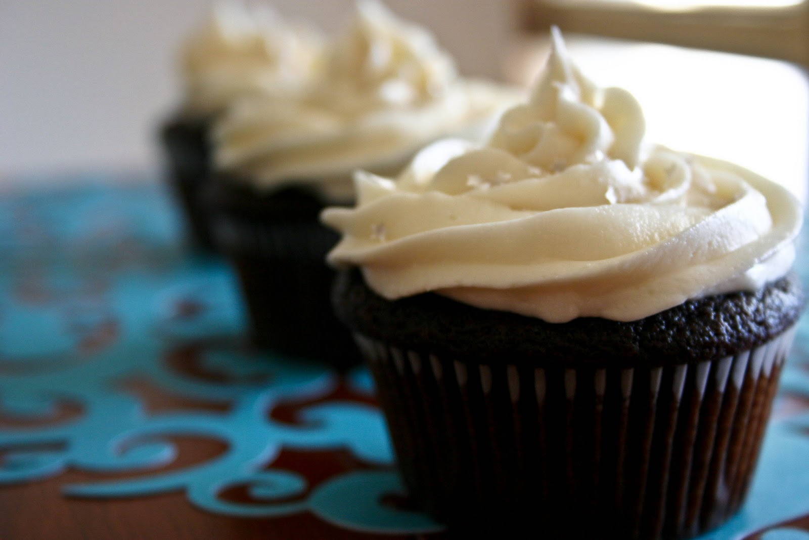 Chocolate Cupcakes With Ganache Filling