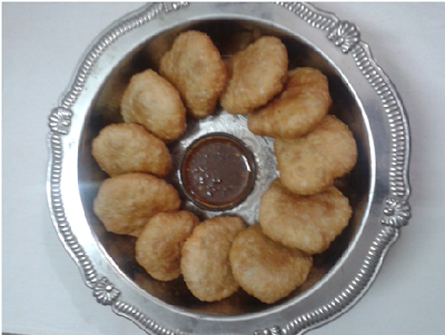 http://www.paakvidhi.com/2013/07/aloo-pyaz-ki-kachori.html