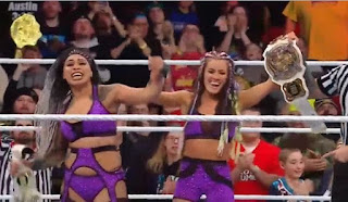 Kayden Carter y Katana Chance son nuevas campeonas en parejas de WWE.