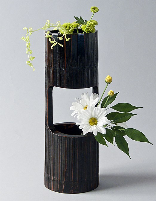 cara membuat  vas  bunga  dari  bambu  Zislamiyah09