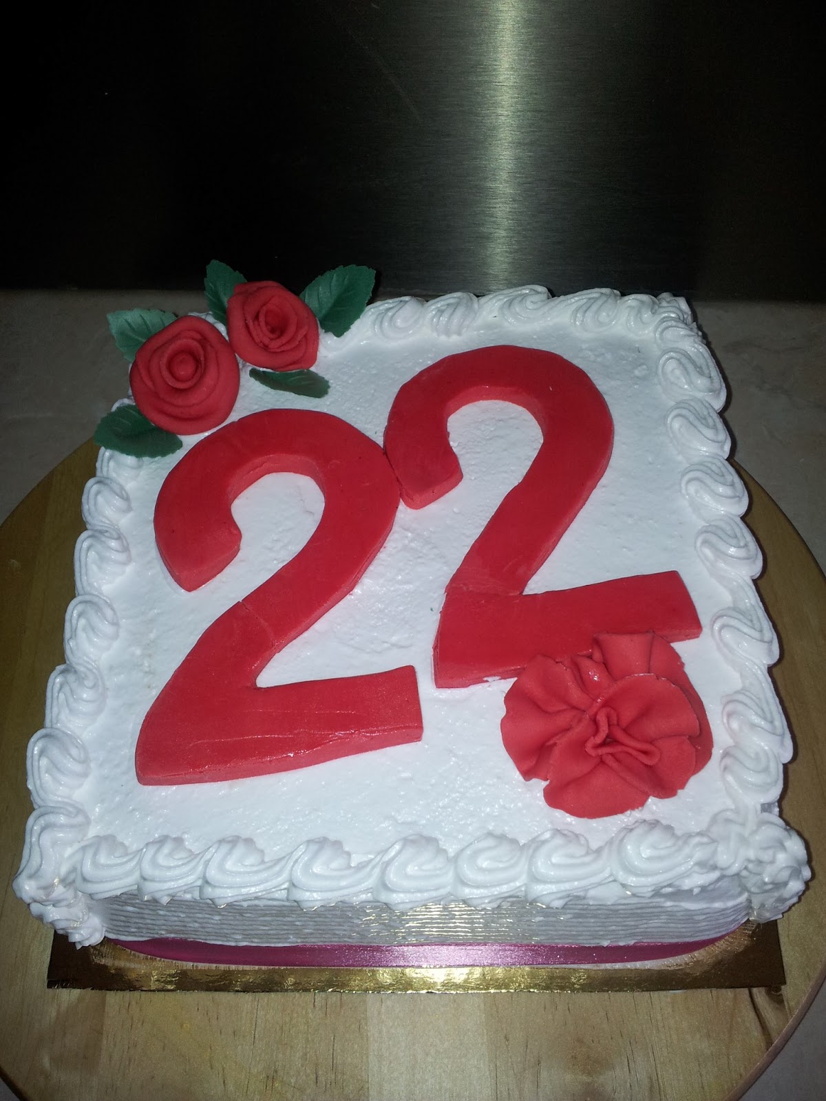 gateau anniversaire 22 ans La Patisserie De Brunette Gateau Anniversaire 22 Ans gateau anniversaire 22 ans