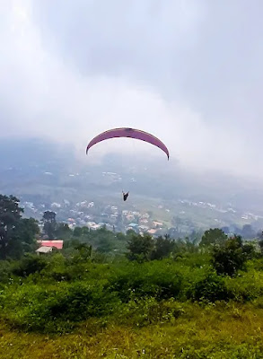 Paragliding