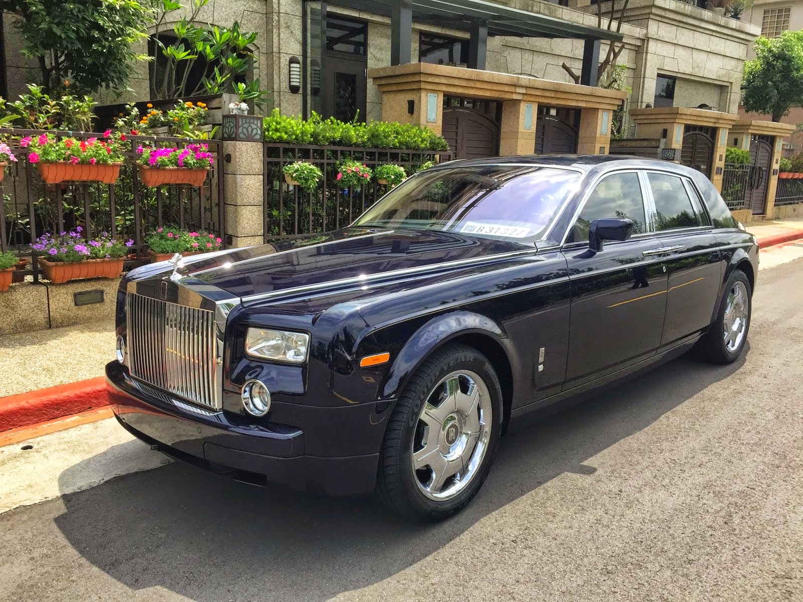 眾揚實業 現車 07 Rolls Royce Phantom 6 75 V12