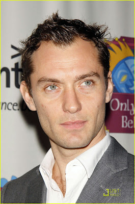 Jude Law photo