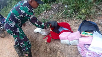     Prajurit TNI Kembali Gagalkan Penyeludupan 12,9 Kg Sabu Di Jalur Tikus Perbatasan