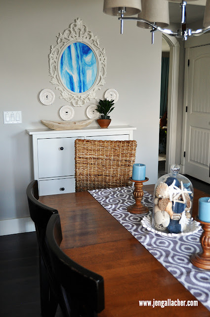 How to Mix and Match Dining Room Chairs with Jen Gallacher from www.jengallacher.com. #diningroom #chair #jengallacher