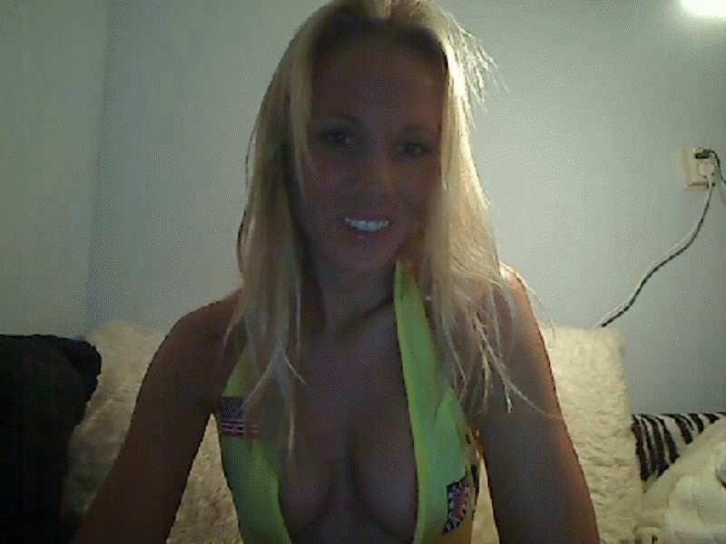 http://www.cambabetijd.nl/sexyblondy/